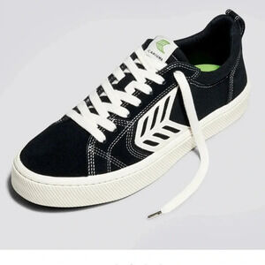 CARIUMA Catiba Pro Low Black White Skater Shoe Size‎ 7.5 Men ( 9 Women)